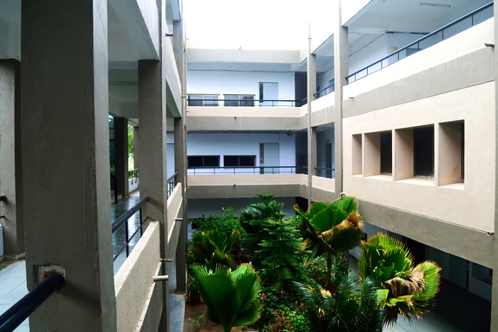 https://cache.careers360.mobi/media/colleges/social-media/media-gallery/17357/2019/4/19/College Building Of Ananya Institute of Commerce and Law Kalol_Campus-View.jpg